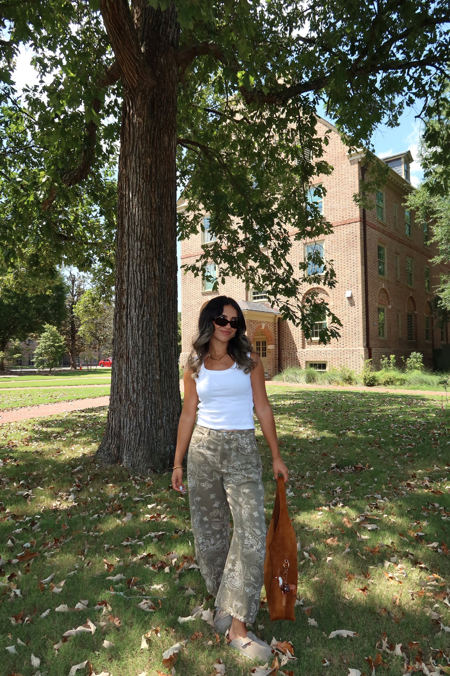 Willow Barrel Jeans *PRE ORDER 9/22*