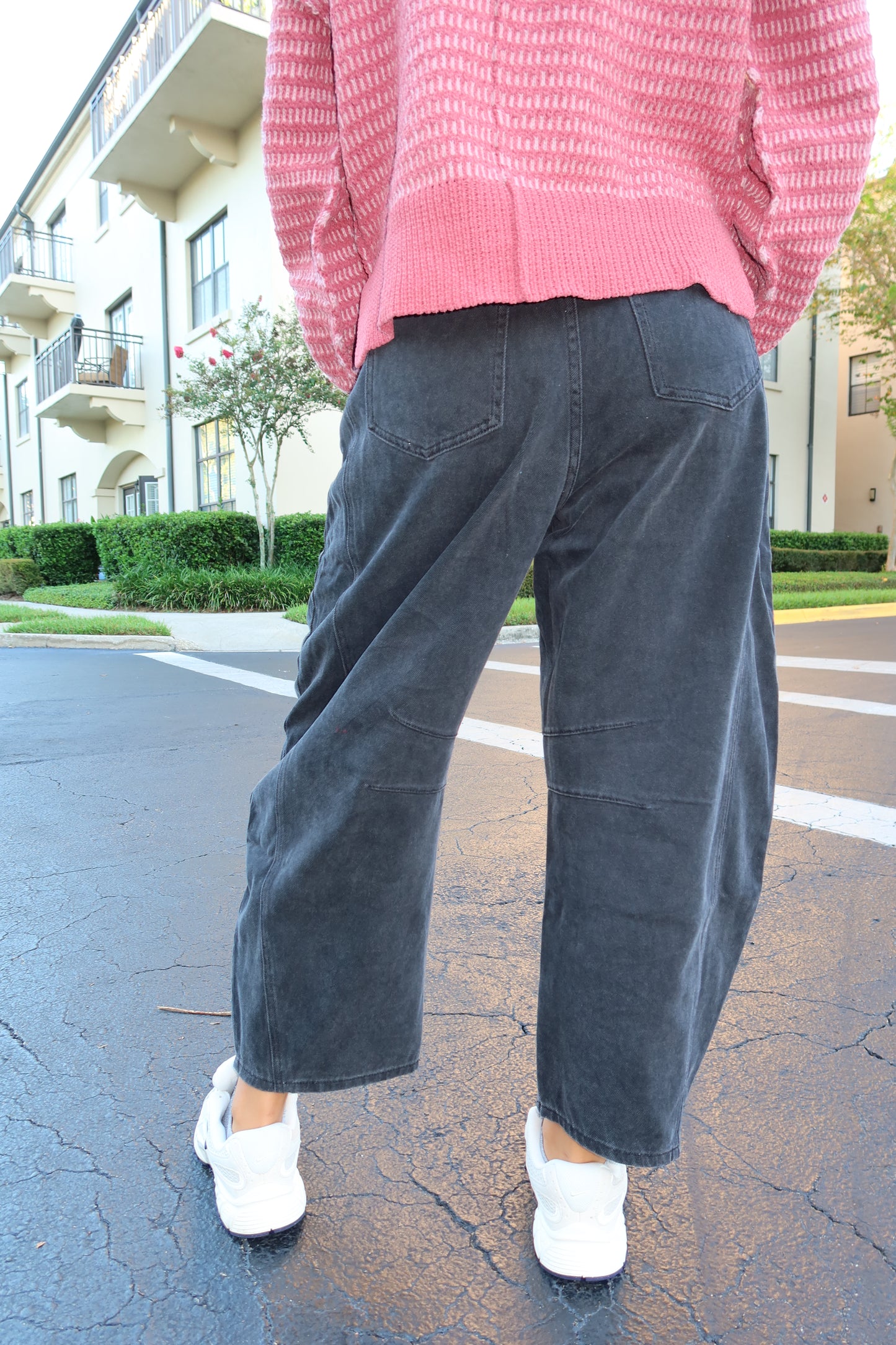 Rory Barrel Jeans- Black