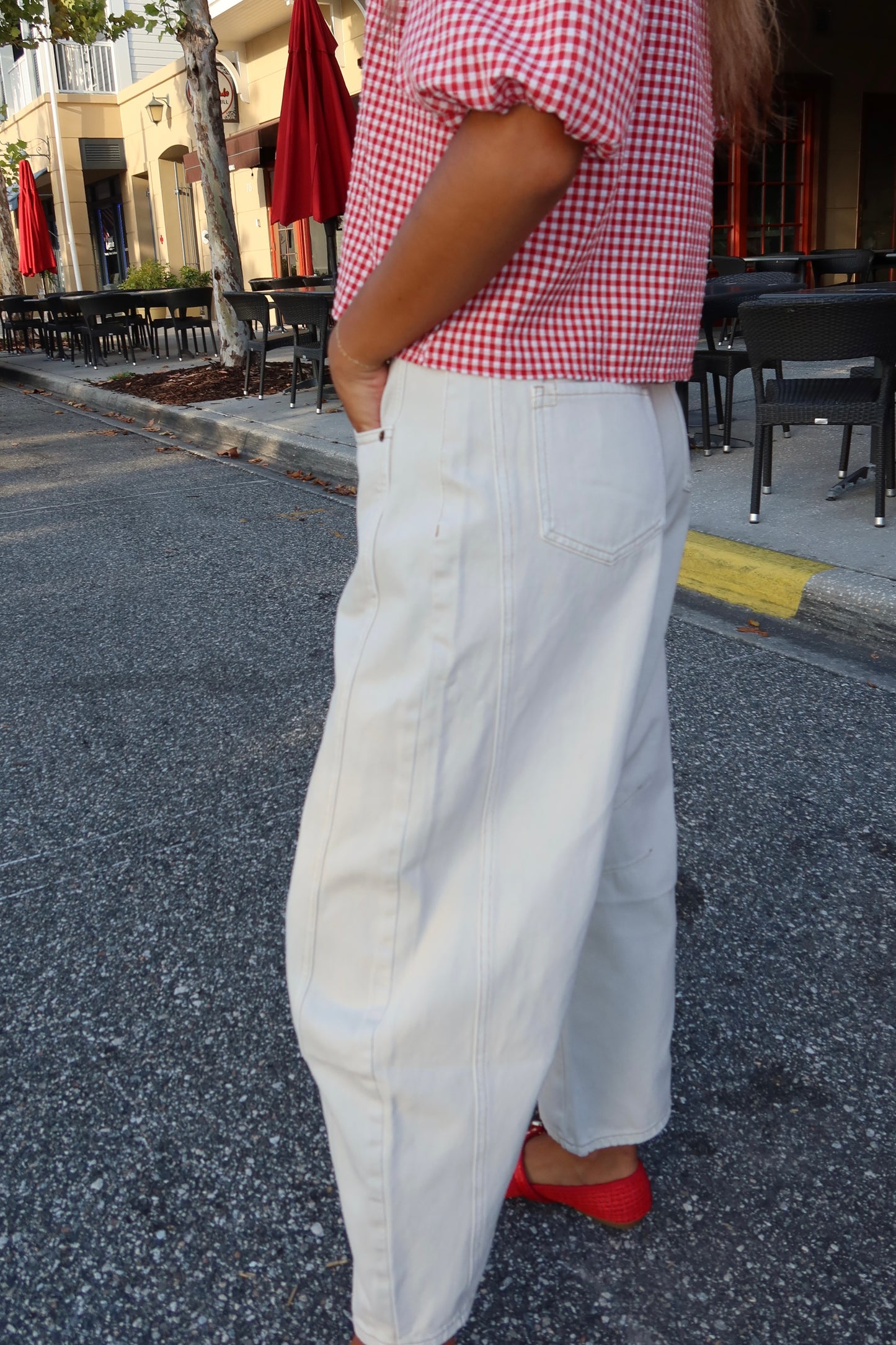 Rory Barrel Jeans- Ivory