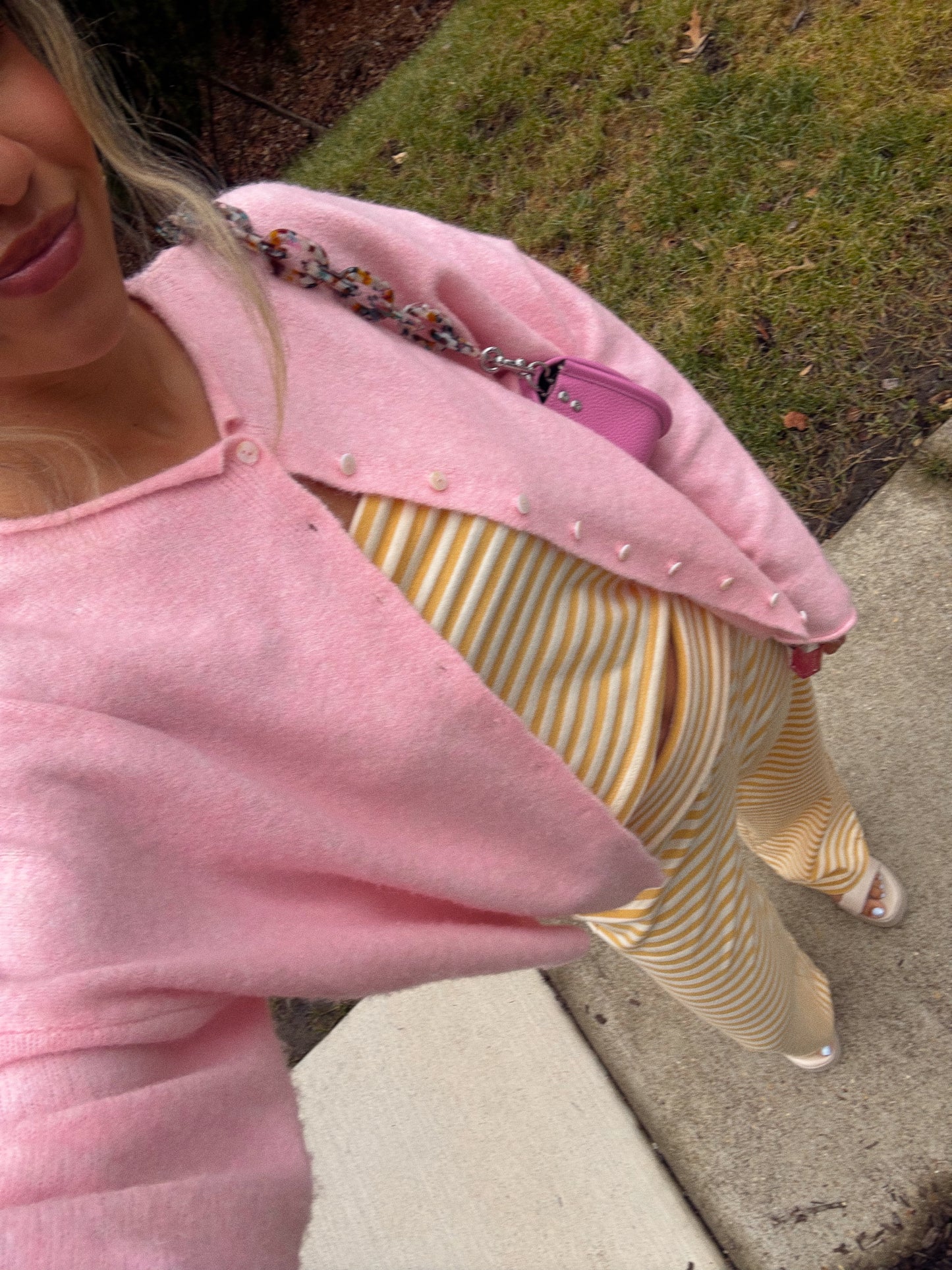 Butterfly Effect Cardi- Pink