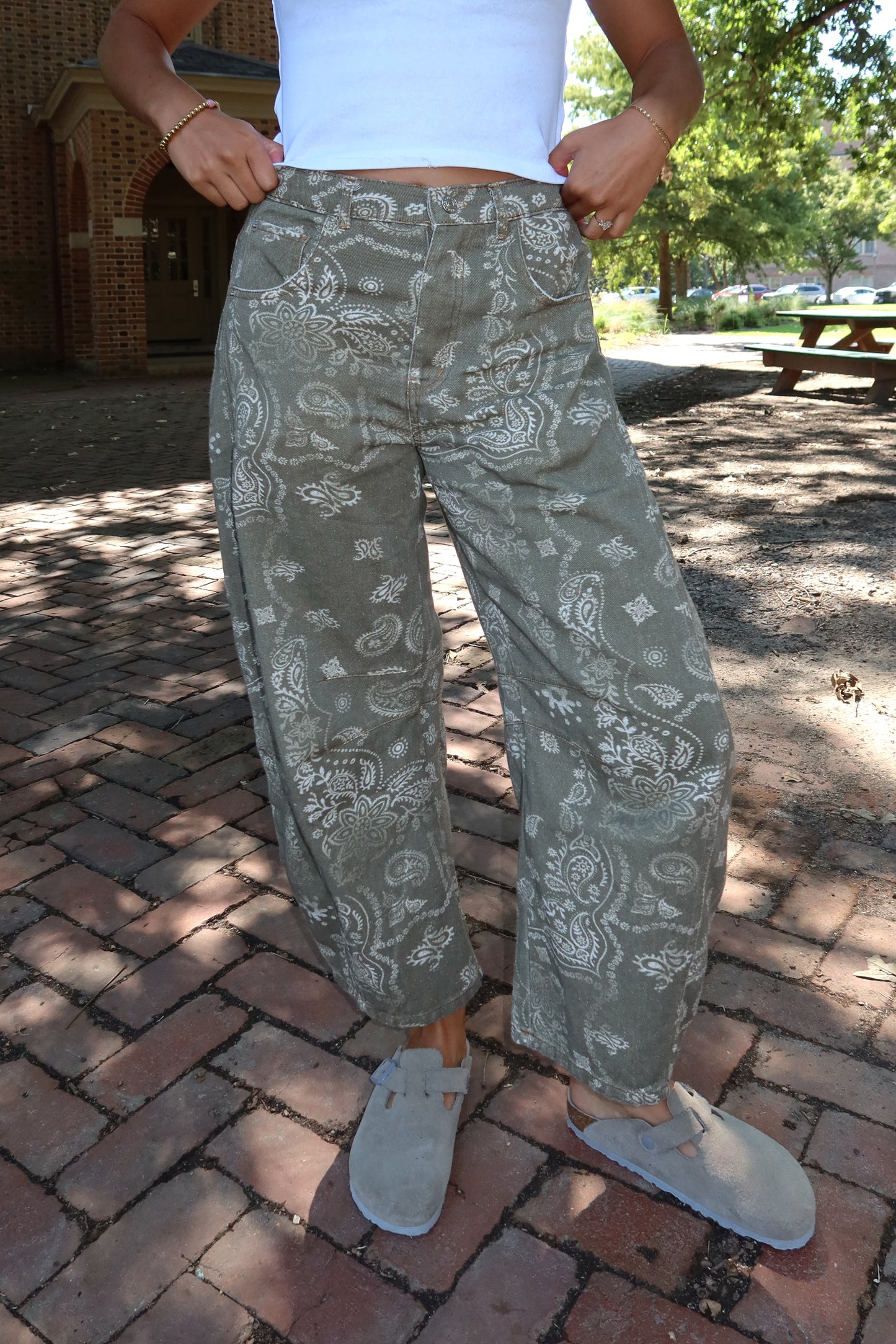 Willow Barrel Jeans *PRE ORDER 9/22*